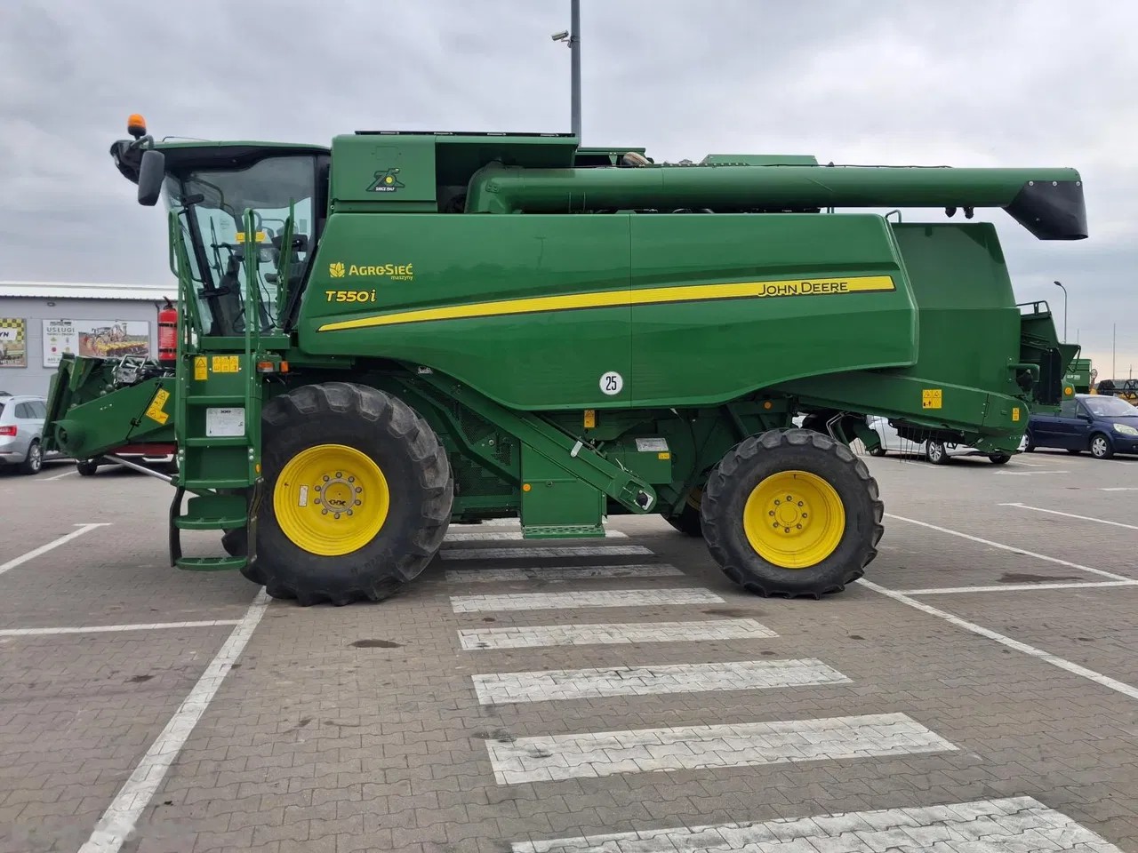 2022 John Deere T550, 861 mth, Import Auf Lager in der EU — Foto 7 z 16