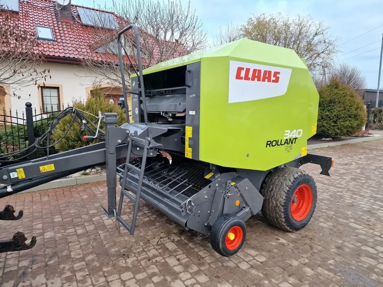 2018 Claas ROLLANT, Import Auf Lager in der EU — Foto 10 z 10