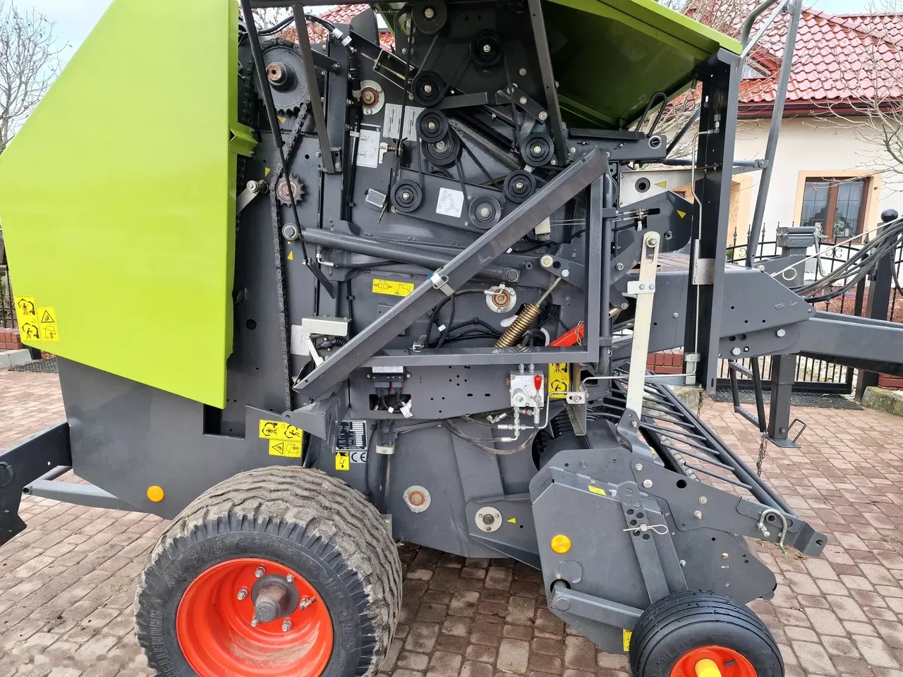 2018 Claas ROLLANT, Import Auf Lager in der EU — Foto 4 z 10