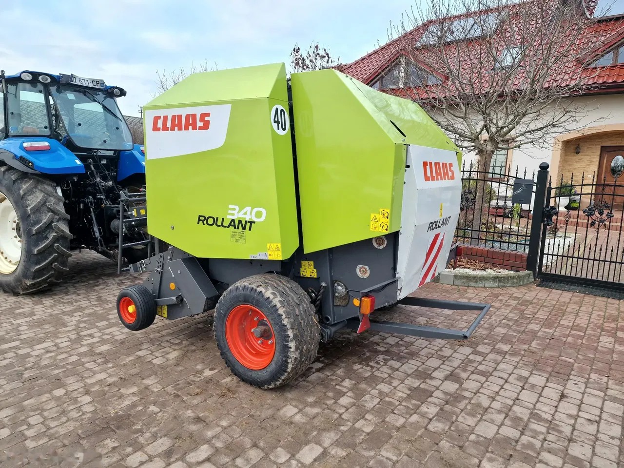 2018 Claas ROLLANT, Import Auf Lager in der EU — Foto 7 z 10