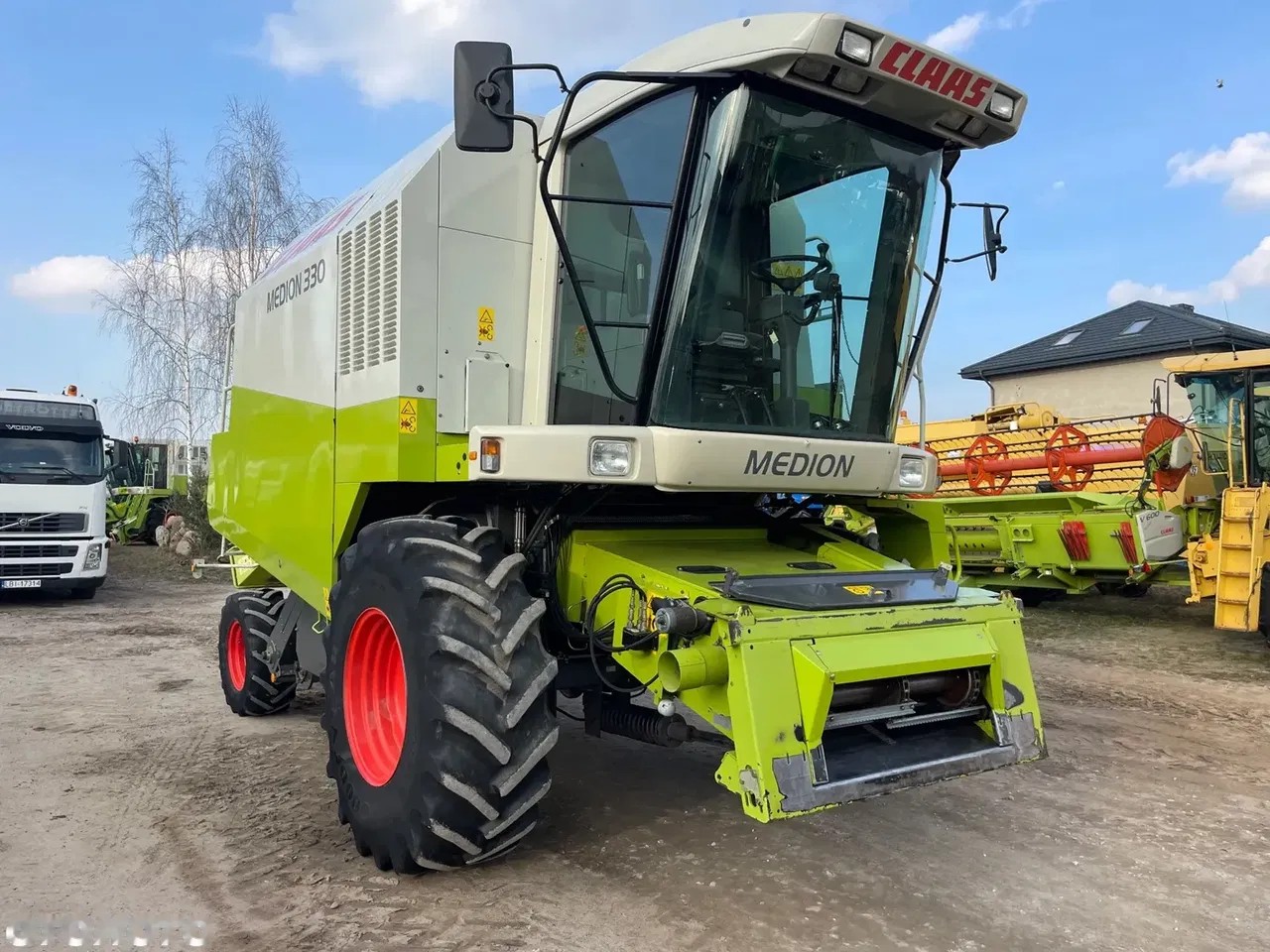 2001 Claas Medion 330, Import Auf Lager in der EU — Foto 7 z 21