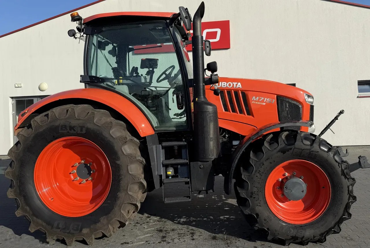 2017 Kubota M7-151 Premium, 6.142 mth, Import Auf Lager in der EU — Foto 9 z 18