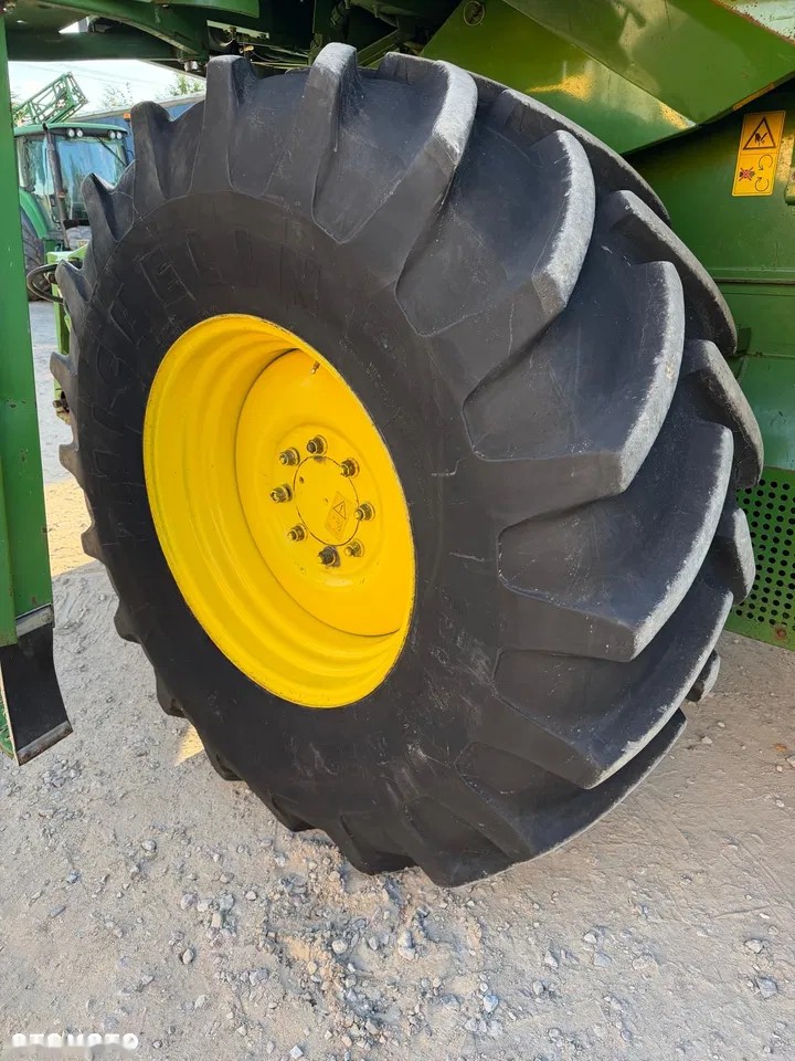 2001 John Deere 2256, Import Auf Lager in der EU — Foto 14 z 20