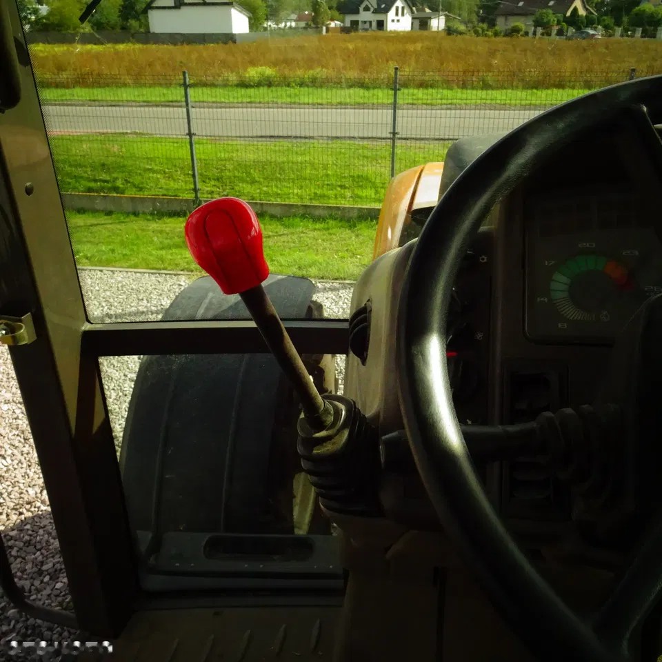 1998 Renault Ares 710, 7.790 mth, Import Auf Lager in der EU — Foto 11 z 12