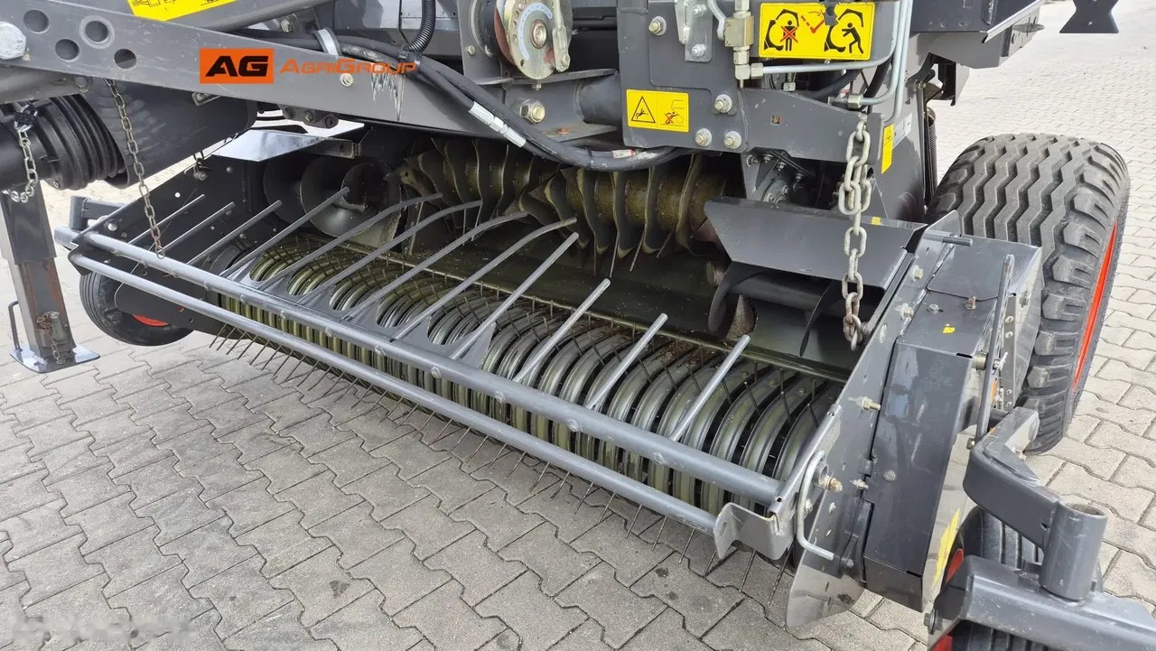 2007 Claas VARIANT 360 RF, Import Auf Lager in der EU — Foto 10 z 13