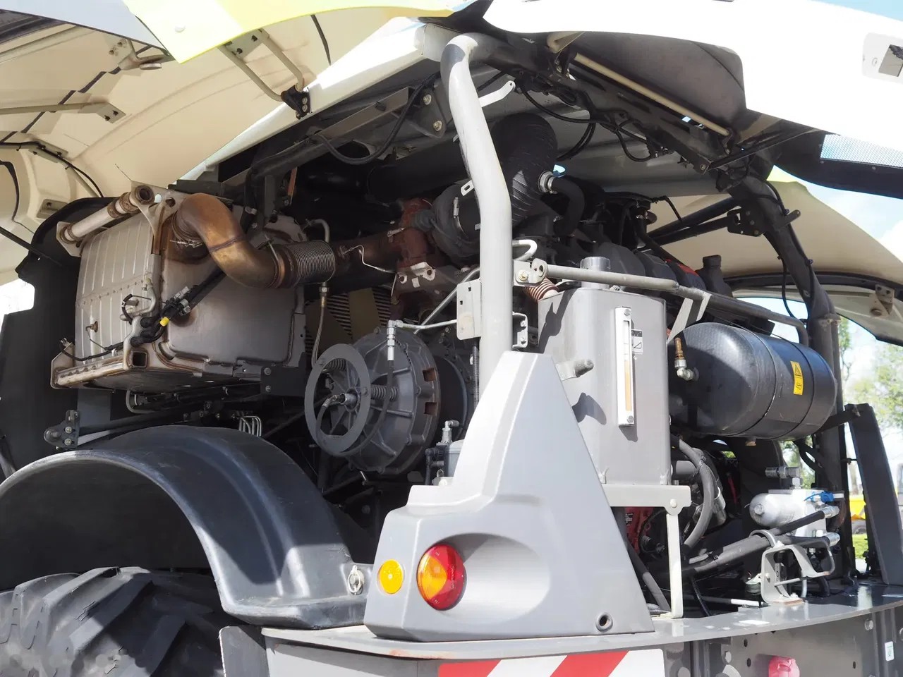 2016 Claas Jaguar 940, 3.150 mth, Import Auf Lager in der EU — Foto 10 z 12