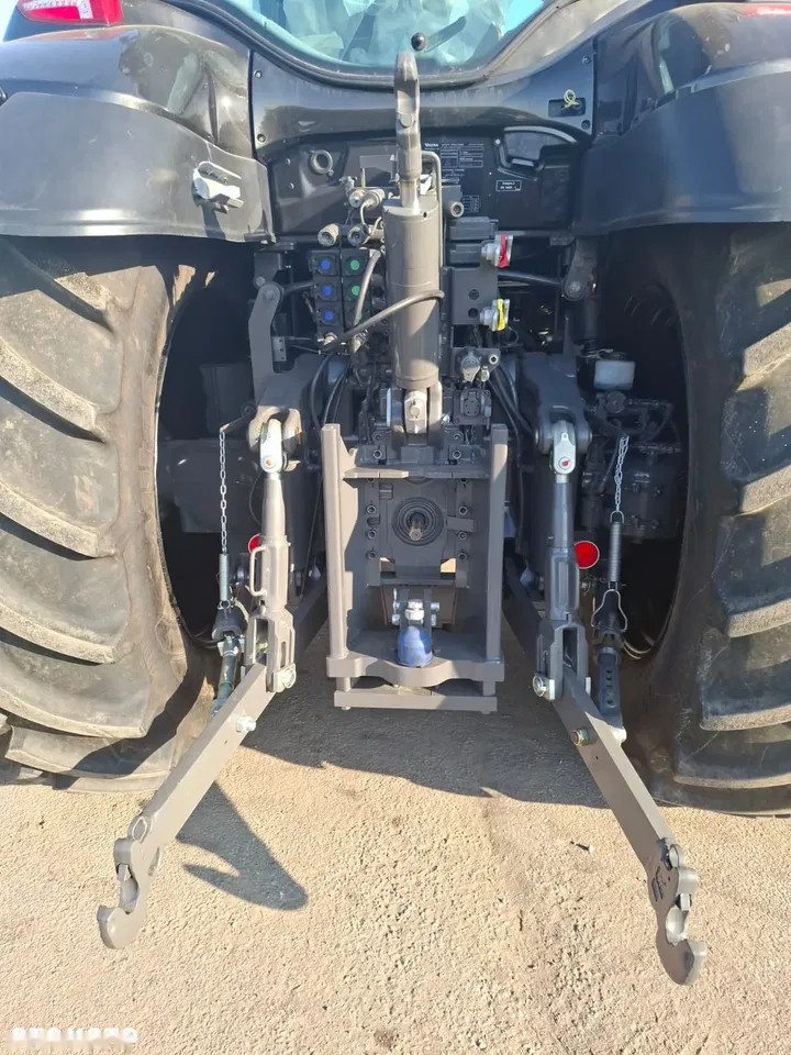 2017 Valtra T174 EV, 7.061 mth, Import Auf Lager in der EU — Foto 8 z 19