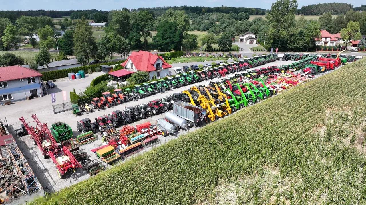 2015 Valtra, 5.500 mth, Import Auf Lager in der EU — Foto 2 z 13