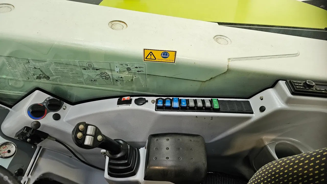 2013 Claas SCORPION, 6.800 mth, Import Auf Lager in der EU — Foto 5 z 14