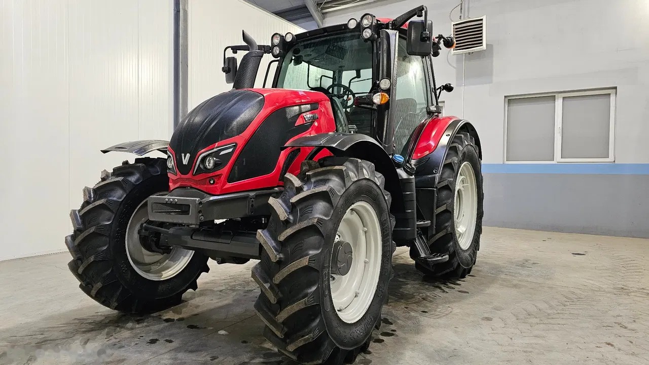 2017 Valtra, 5.500 mth, Import Auf Lager in der EU — Foto 12 z 15