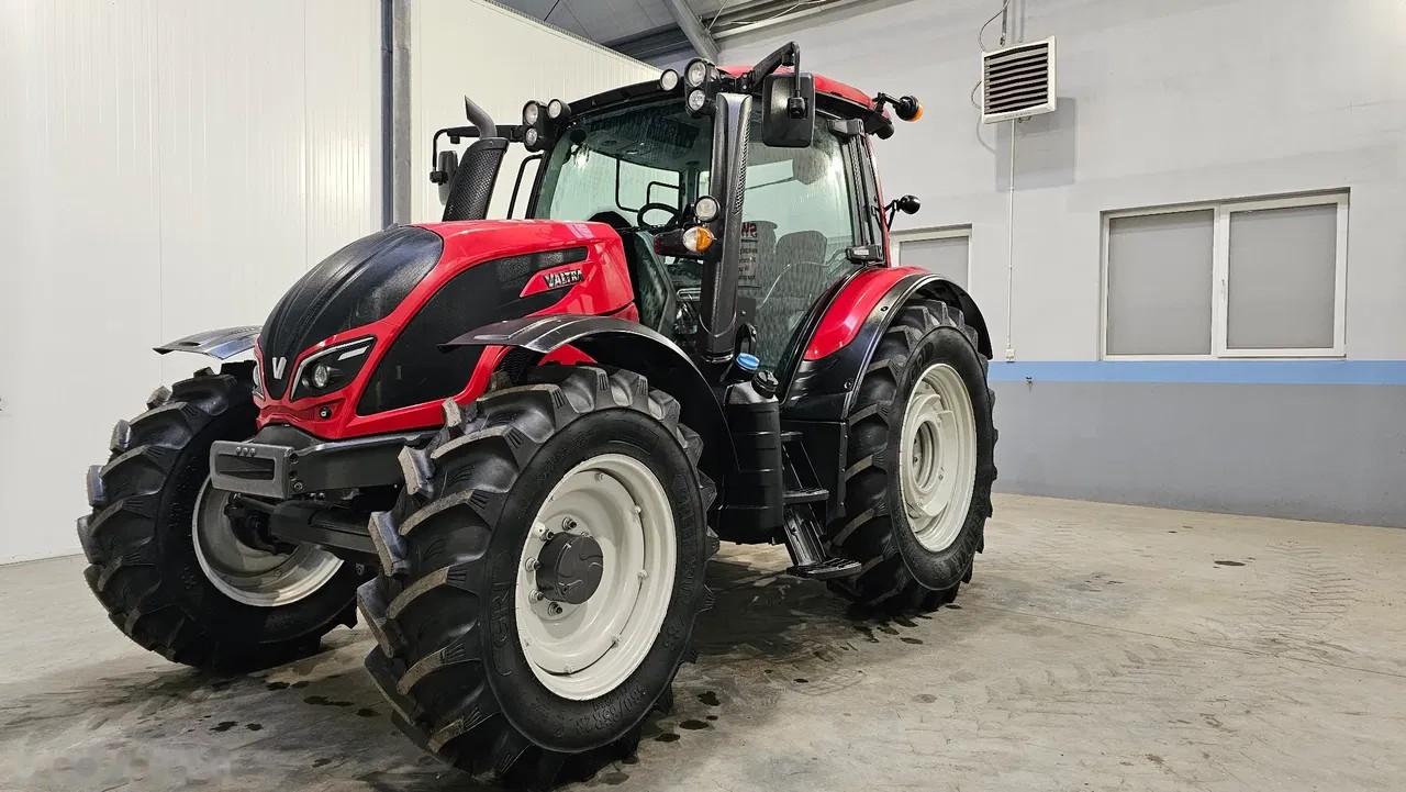 2017 Valtra, 5.500 mth, Import Auf Lager in der EU — Foto 2 z 15