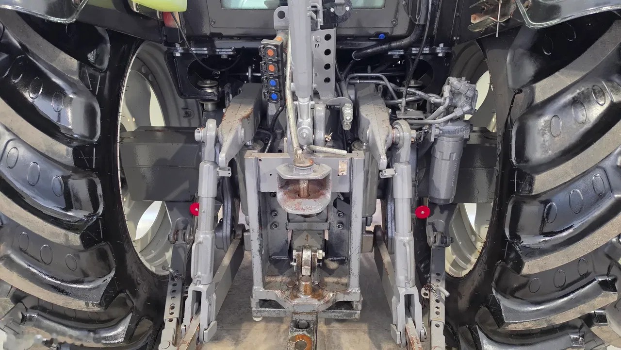 2013 Valtra, 7.500 mth, Import Auf Lager in der EU — Foto 7 z 14