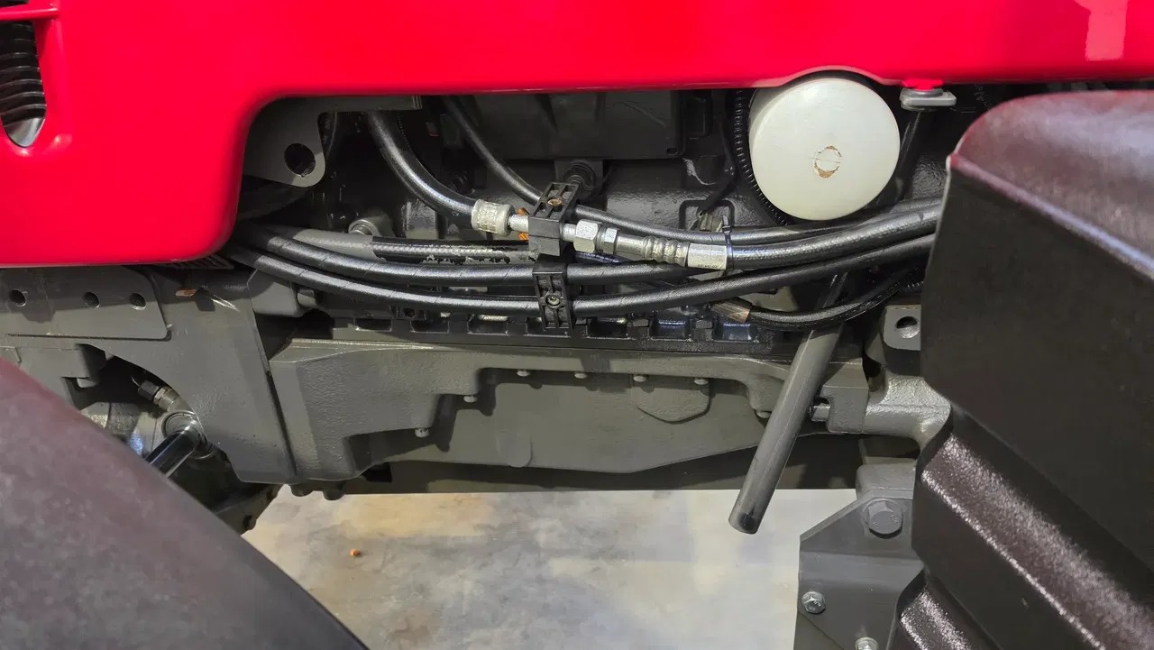 2013 Valtra, 7.500 mth, Import Auf Lager in der EU — Foto 9 z 14