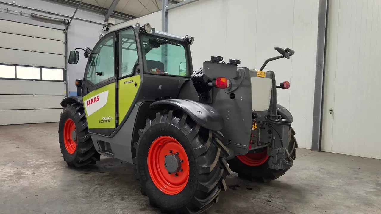 2013 Claas SCORPION, 6.200 mth, Import Auf Lager in der EU — Foto 12 z 17