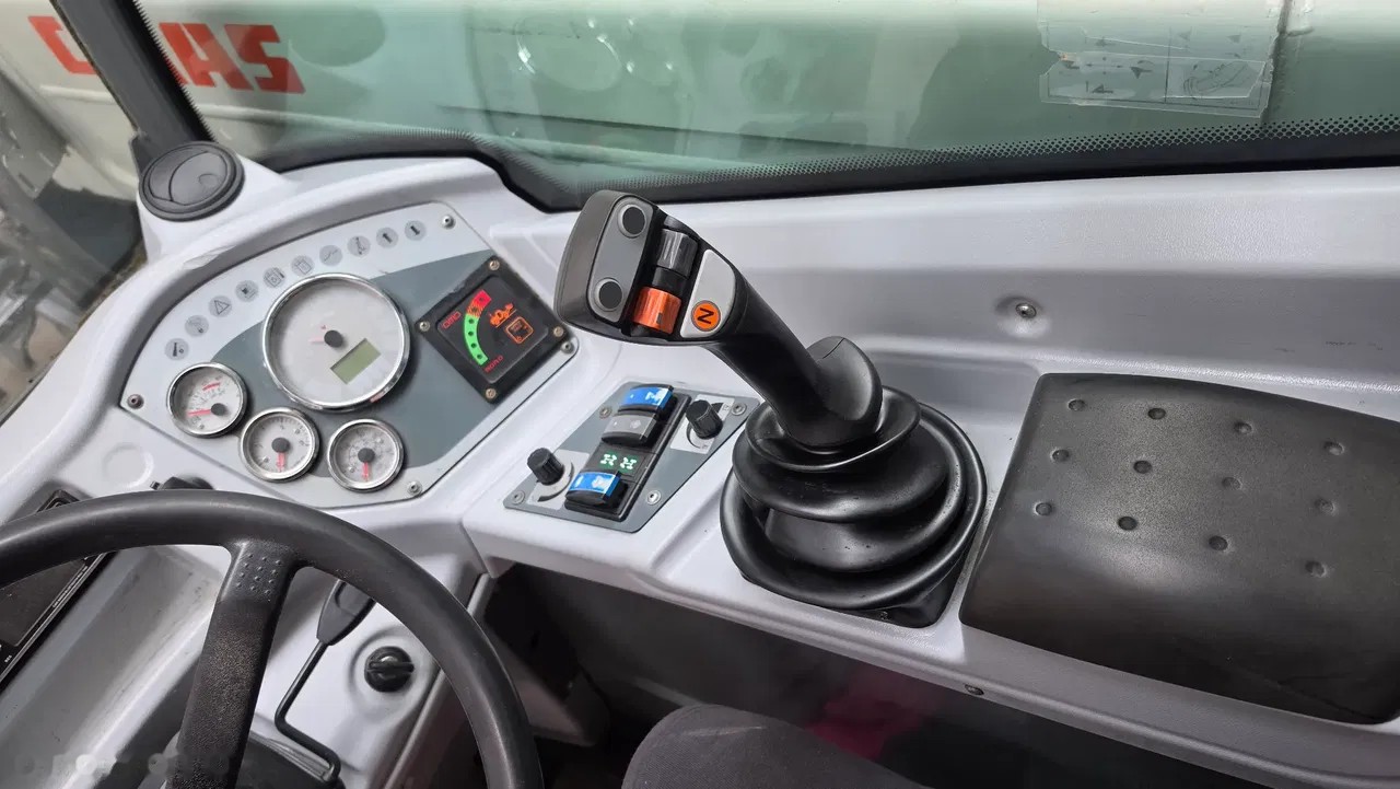 2013 Claas SCORPION, 6.200 mth, Import Auf Lager in der EU — Foto 3 z 17