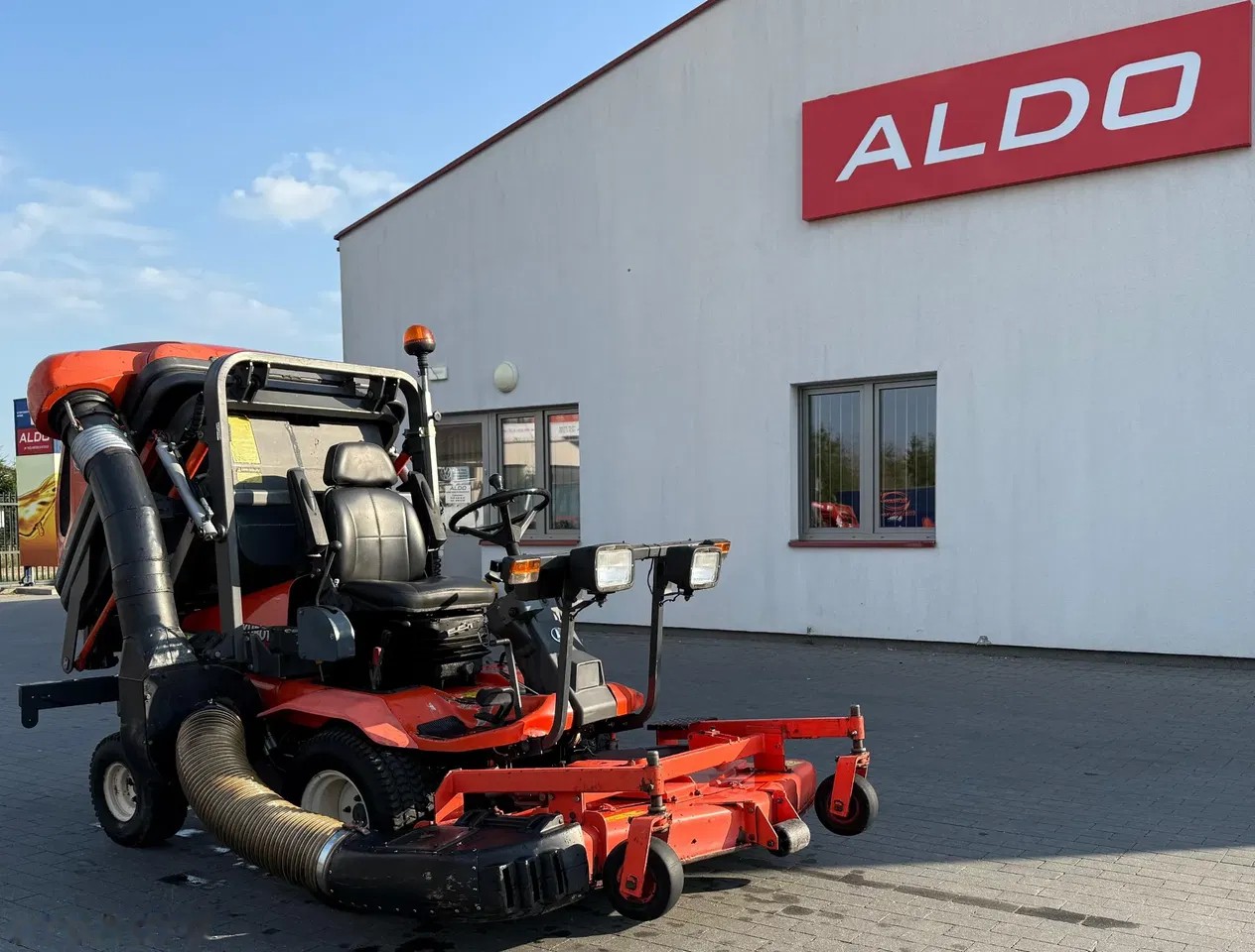 1998 Kubota F 2560, 3.240 mth, Import Auf Lager in der EU — Foto 1