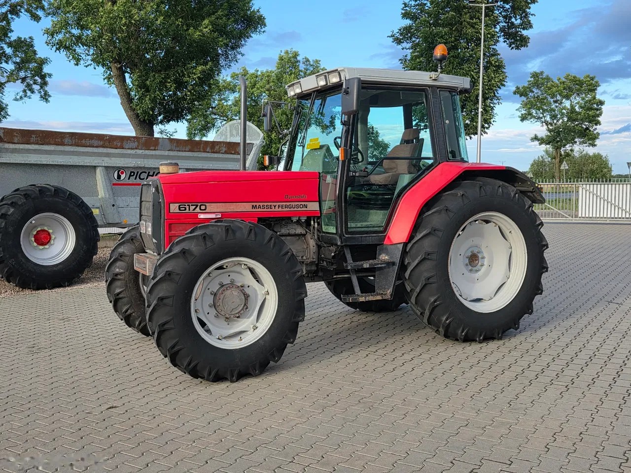 1995 Massey Ferguson 6170 Dynashift 1995R, 4.868 mth, Import Auf Lager in der EU — Foto 1