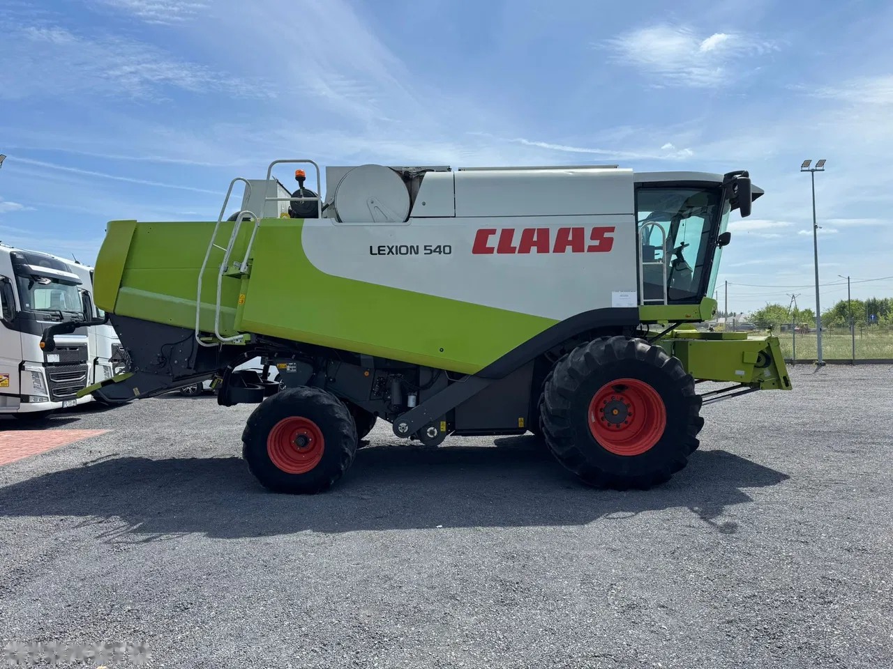 2004 Claas LEXION 540, Import Auf Lager in der EU — Foto 7 z 24