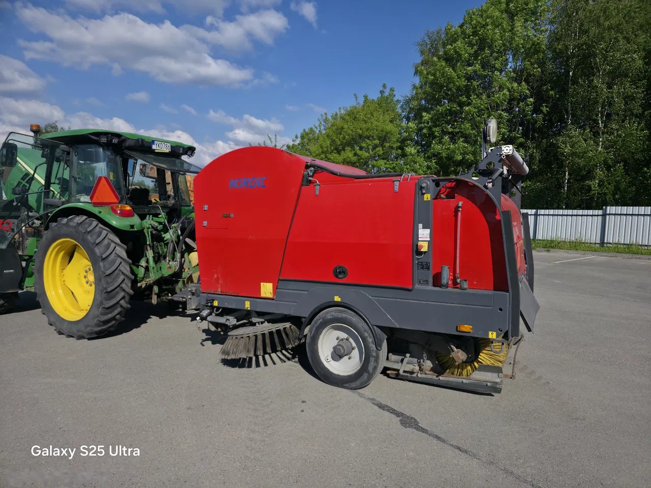 2017 John Deere 5075M, 2.331 mth, Import Auf Lager in der EU — Foto 11 z 22