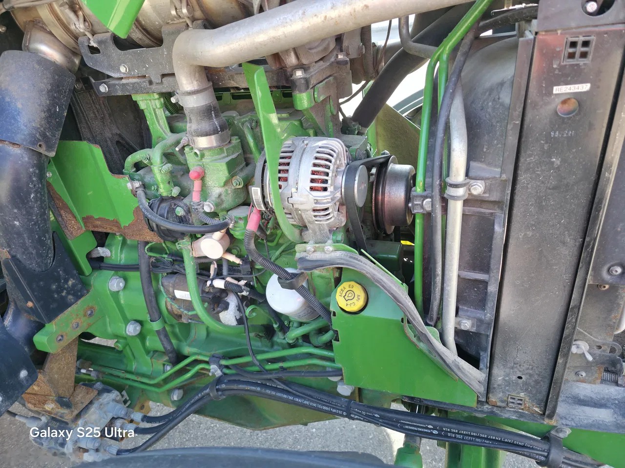 2017 John Deere 5075M, 2.331 mth, Import Auf Lager in der EU — Foto 5 z 22