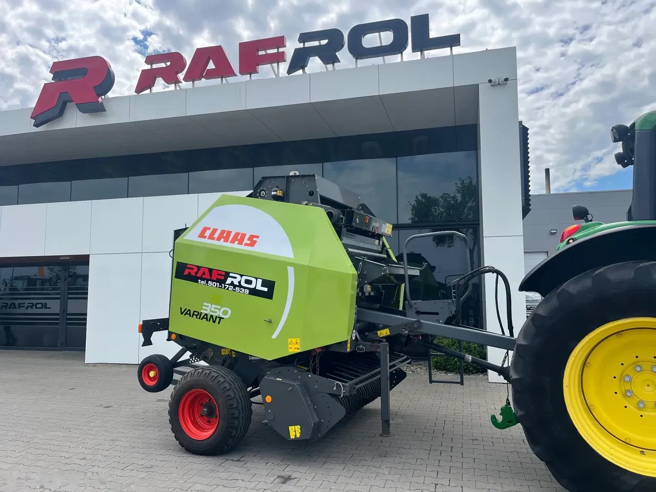 2011 Claas Variant 350, Import Auf Lager in der EU — Foto 1