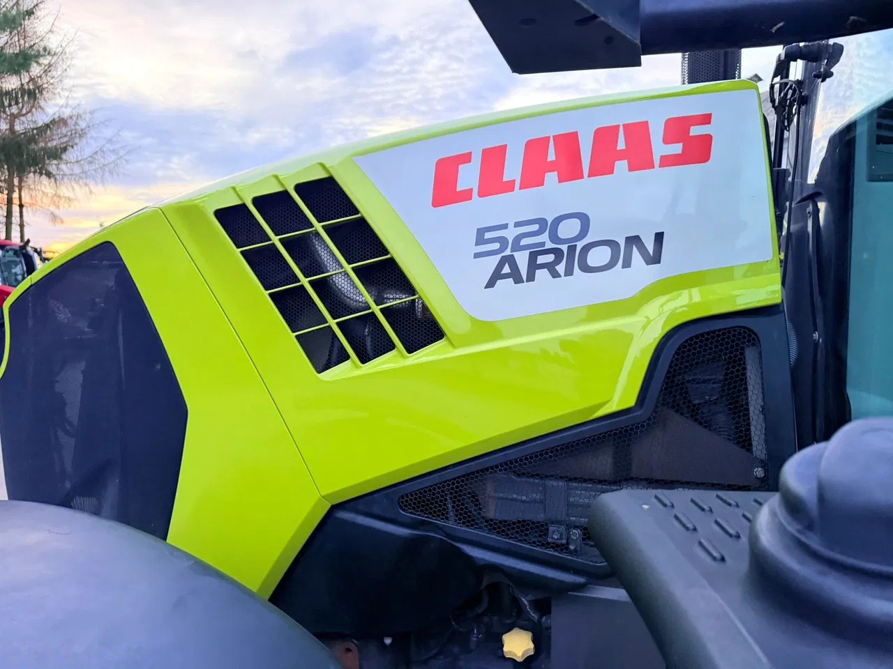 2015 Claas Arion 520, 5.800 mth, Import Auf Lager in der EU — Foto 5 z 24