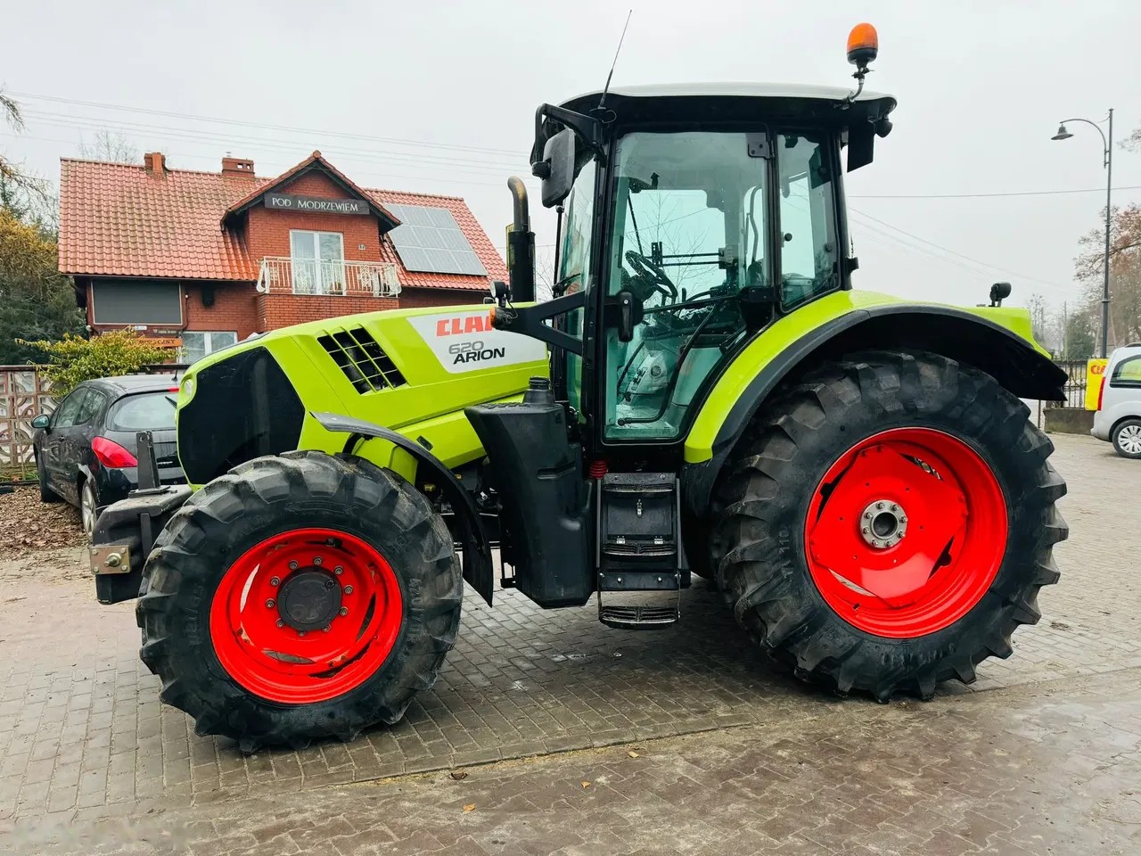 2016 Claas Arion 620, Import Auf Lager in der EU — Foto 1