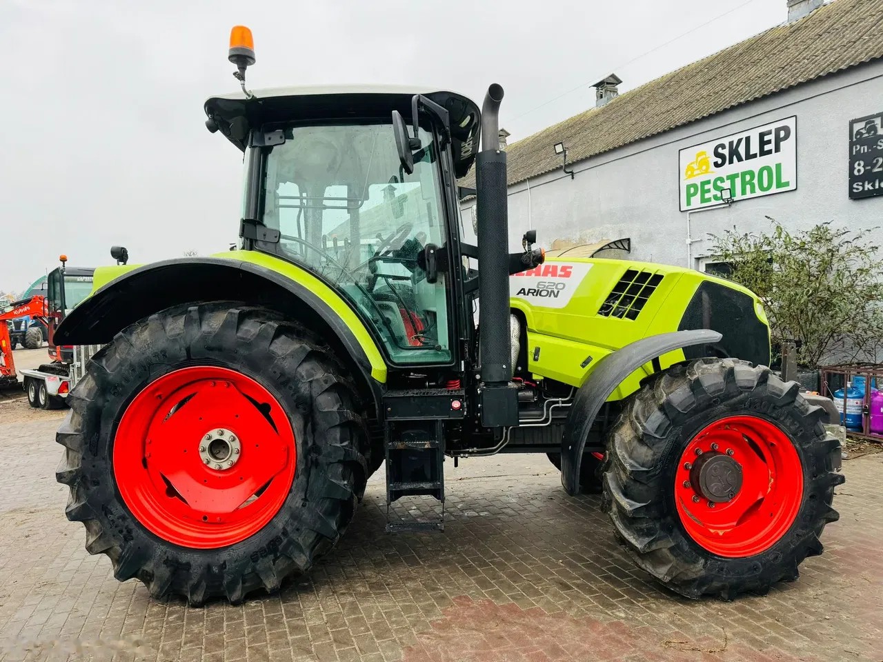 2016 Claas Arion 620, Import Auf Lager in der EU — Foto 4 z 15