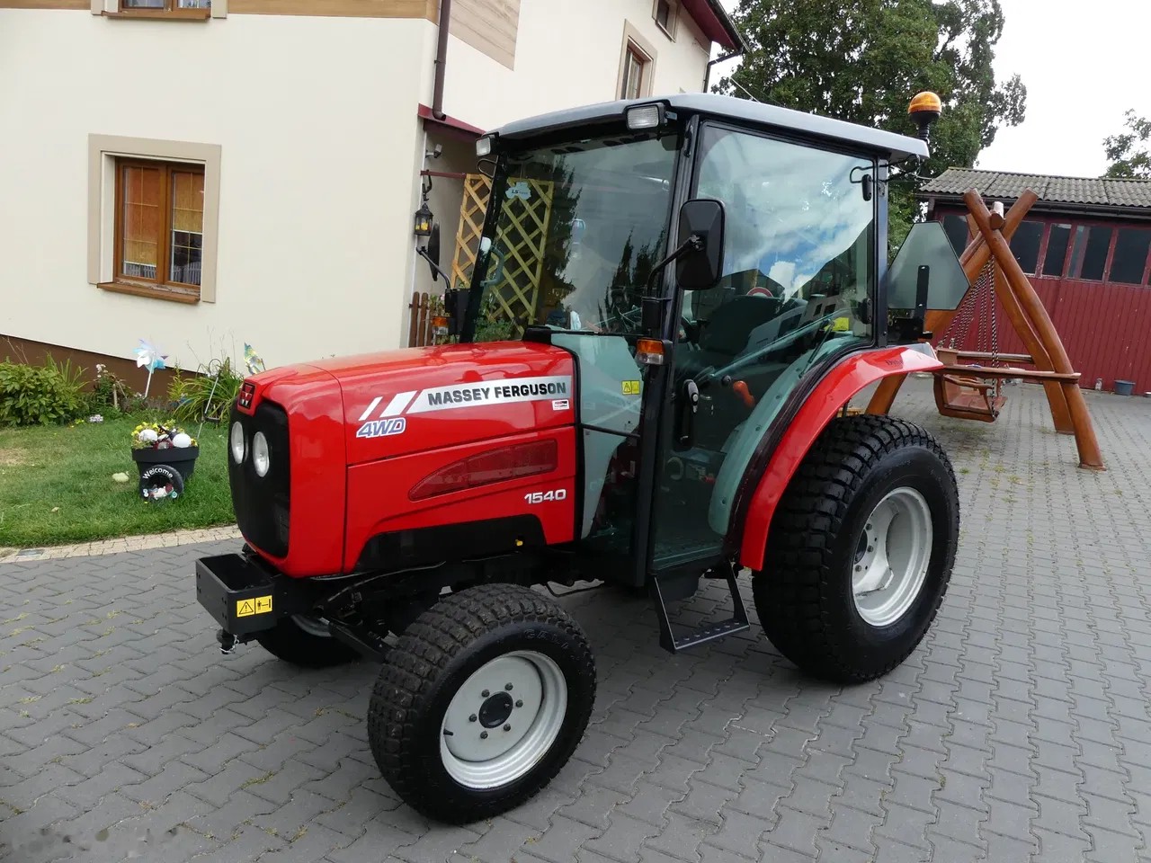 2005 Massey Ferguson, 1.949 mth, Import Auf Lager in der EU — Foto 2 z 24
