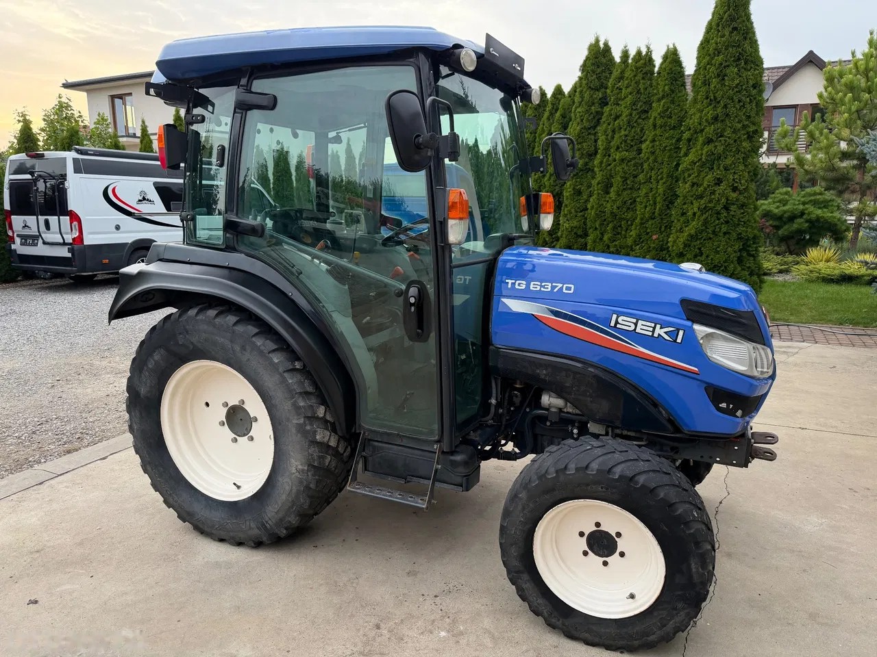 2017 Iseki TG6370, 6.781 mth, Import Auf Lager in der EU — Foto 2 z 8