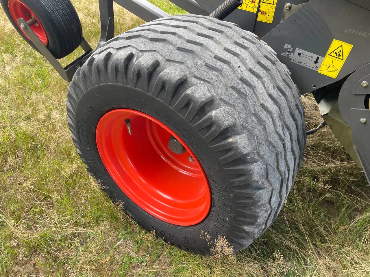 2013 Claas Variant 370, Import Auf Lager in der EU — Foto 11 z 13
