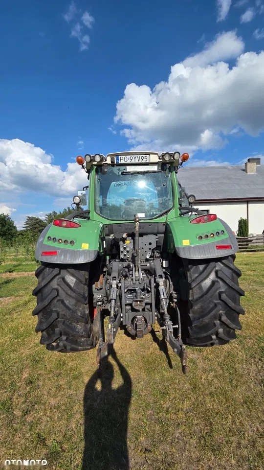 2015 Fendt 716 Vario, 5.734 mth, Import Auf Lager in der EU — Foto 12 z 21