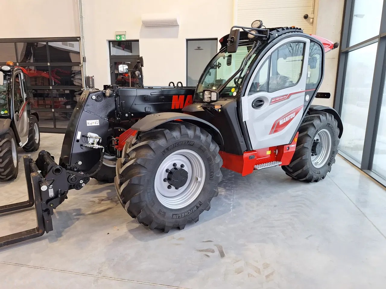 2026 Manitou MLT, 8 mth, Import Auf Lager in der EU — Foto 2 z 15