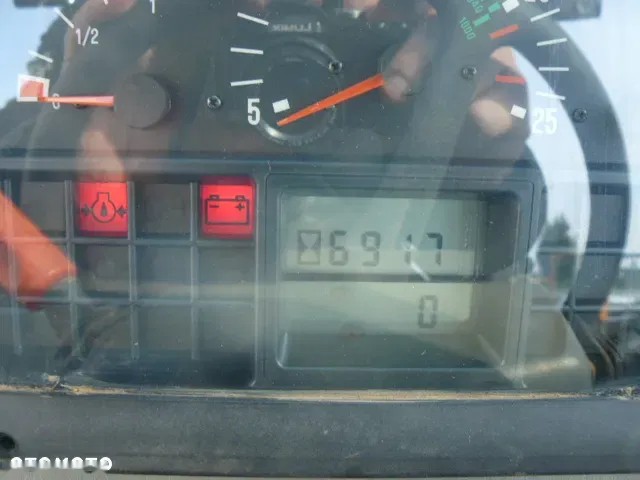 2000 Massey Ferguson 4255, 6.917 mth, Import Auf Lager in der EU — Foto 14 z 15