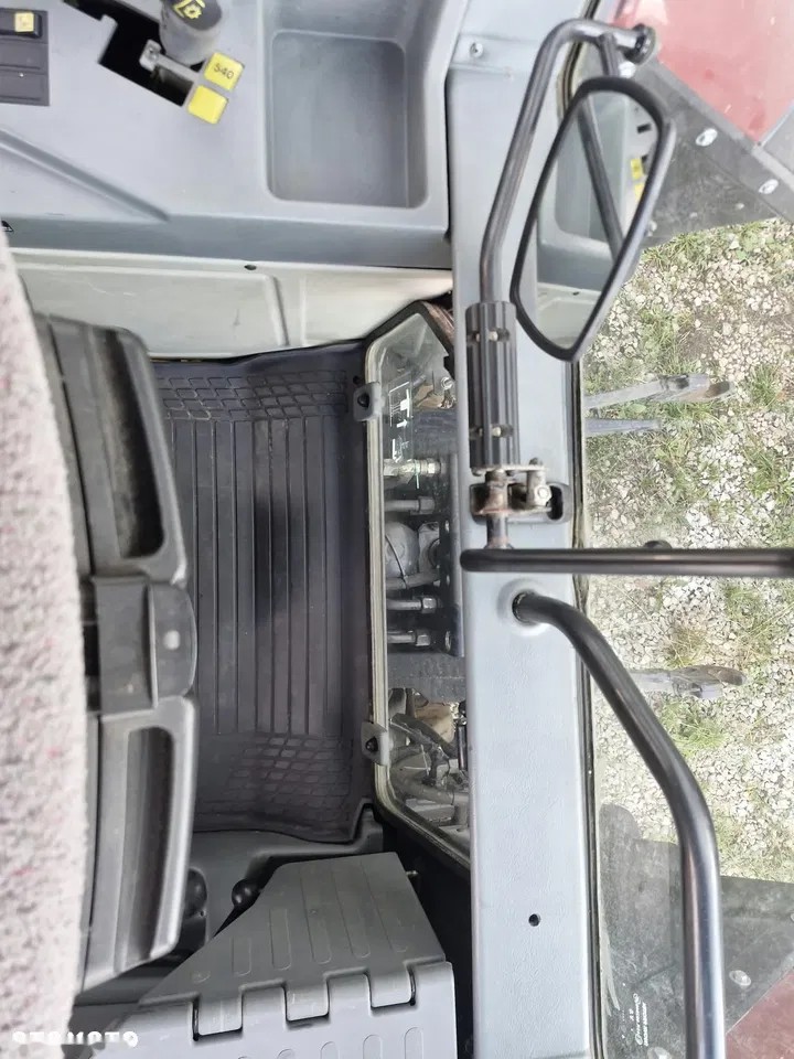 2005 Valtra T140, 9.529 mth, Import Auf Lager in der EU — Foto 10 z 21