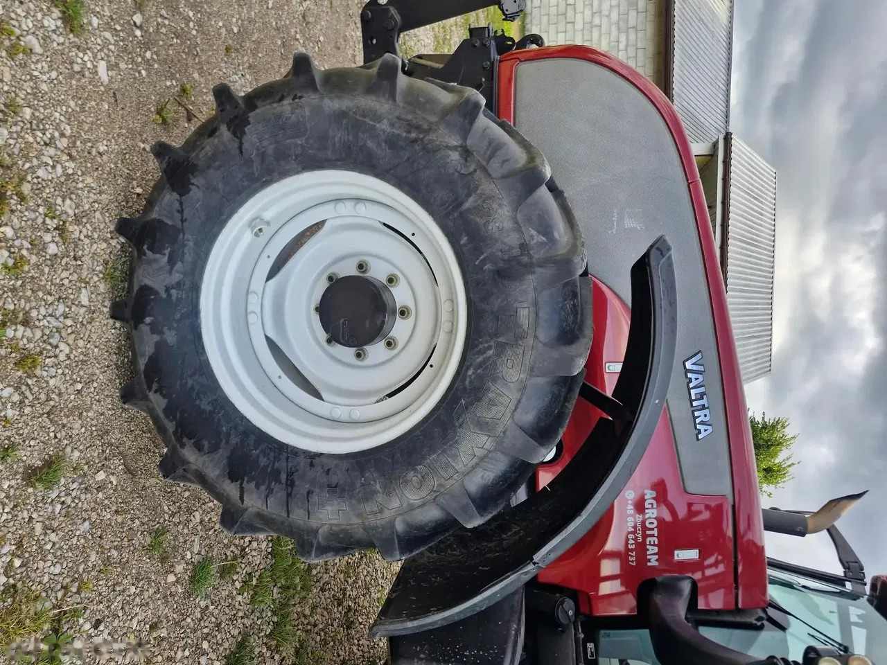 2005 Valtra T140, 9.529 mth, Import Auf Lager in der EU — Foto 16 z 21