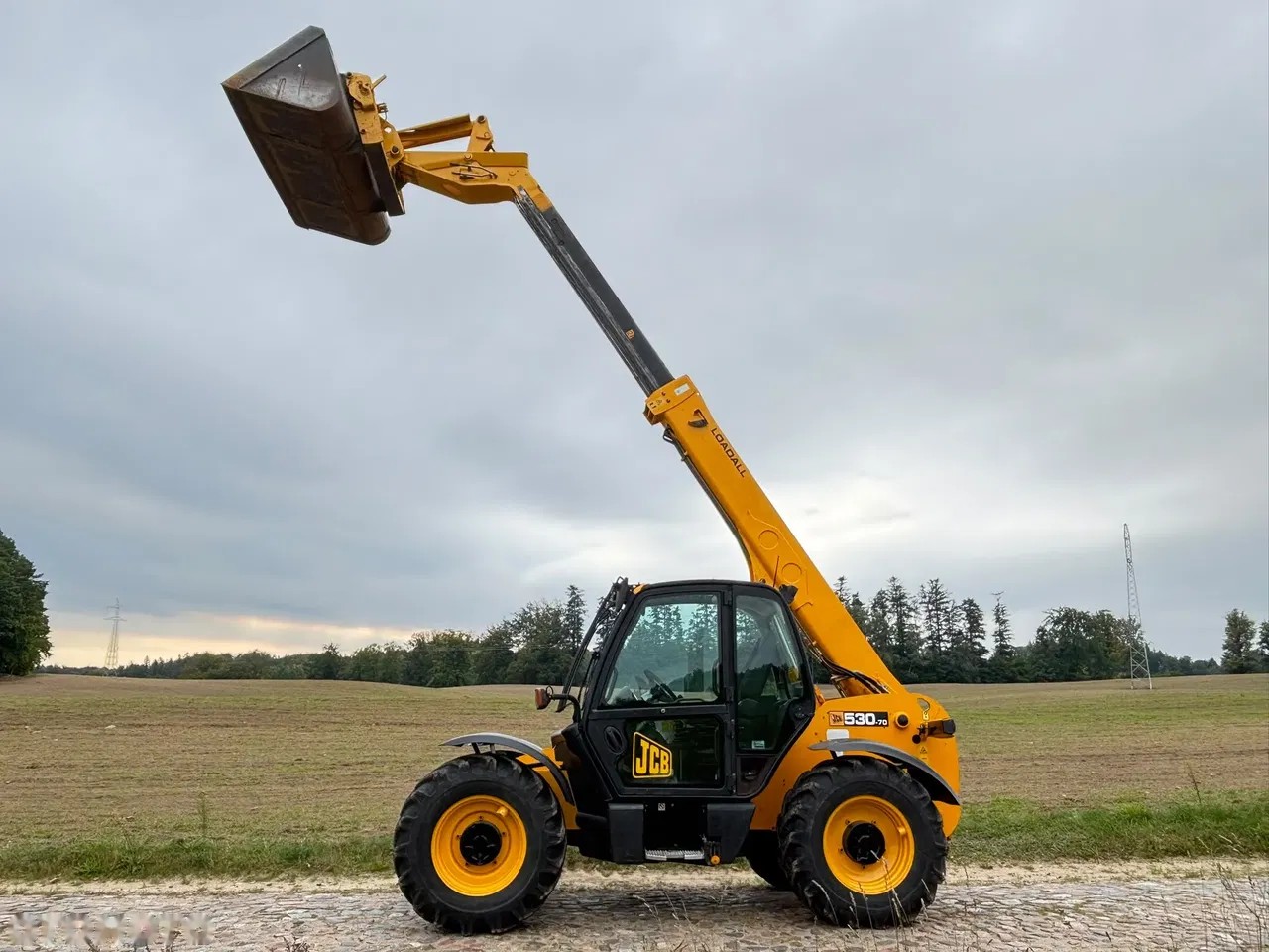 2004 JCB, 77.002 mth, Import Auf Lager in der EU — Foto 1