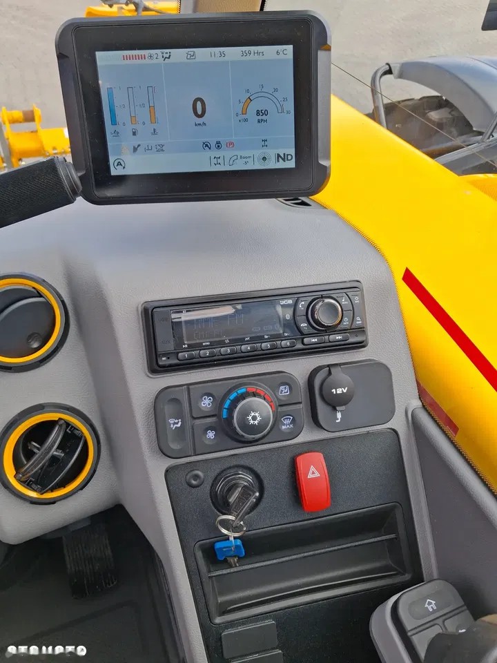 2025 JCB 560-80, 359 mth, Import Auf Lager in der EU — Foto 13 z 14