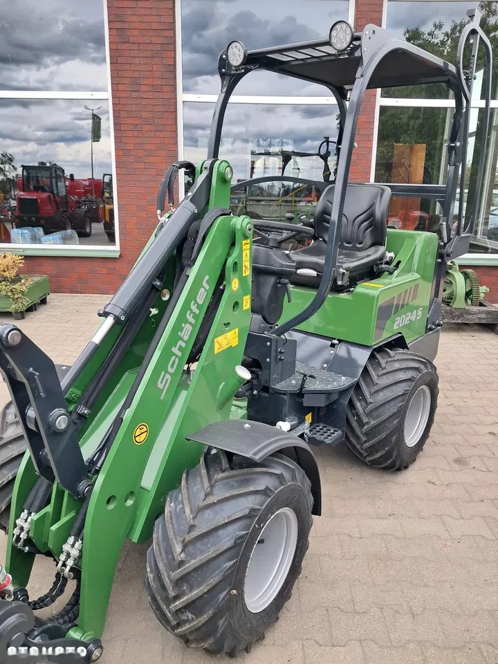 2026 Schaffer 2024 S, Import Auf Lager in der EU — Foto 2 z 4