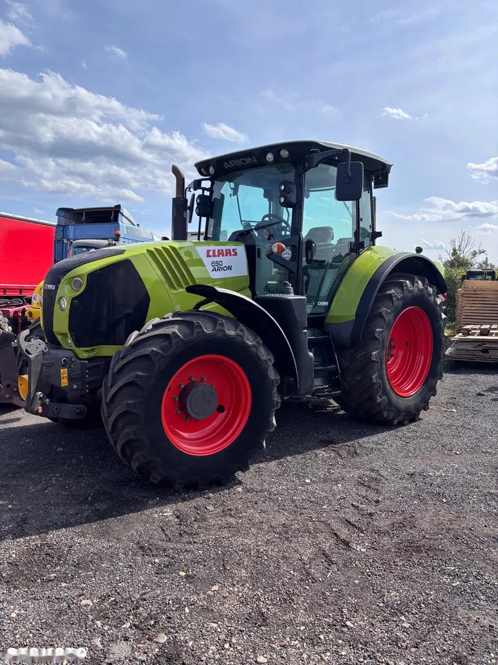 2015 Claas ARION, Import Auf Lager in der EU — Foto 3 z 12