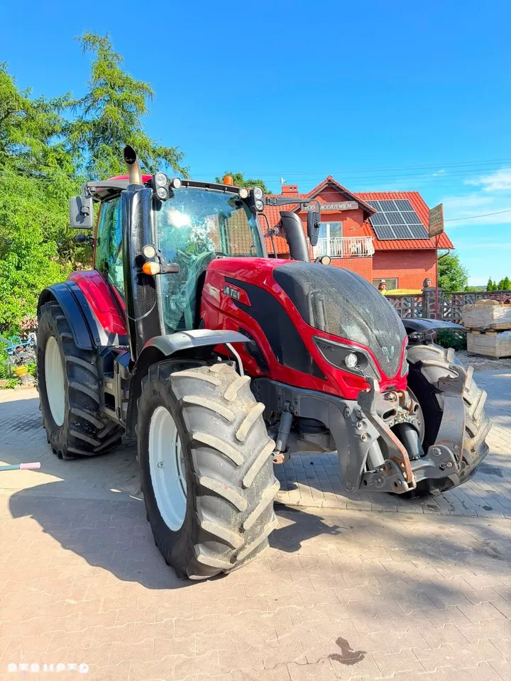 2015 Valtra T154 Direct, 7.593 mth, Import Auf Lager in der EU — Foto 11 z 24