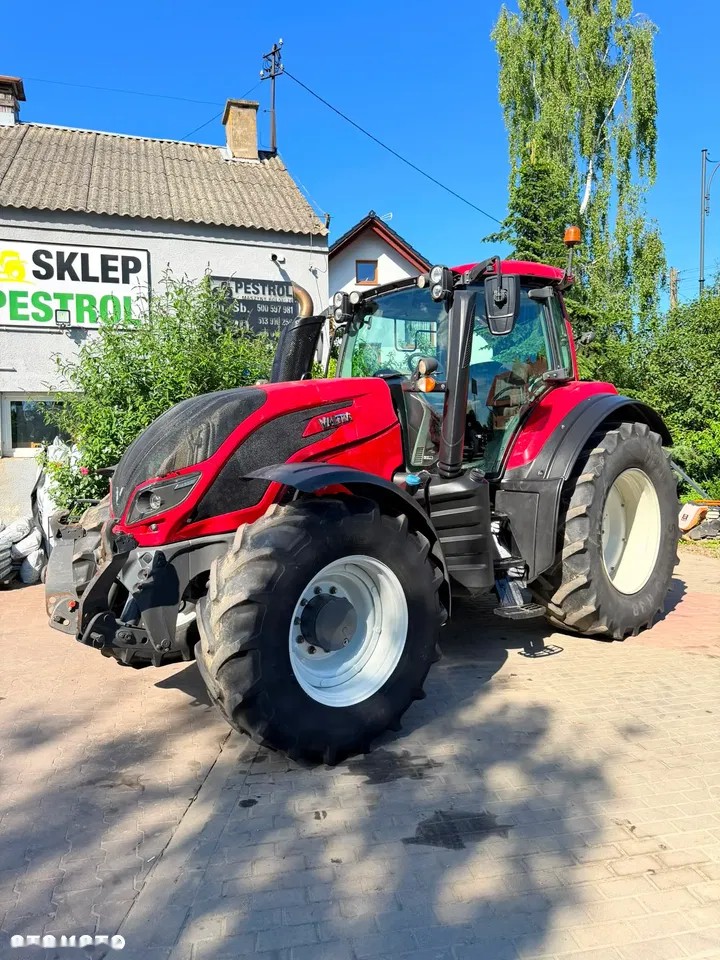 2015 Valtra T154 Direct, 7.593 mth, Import Auf Lager in der EU — Foto 9 z 24