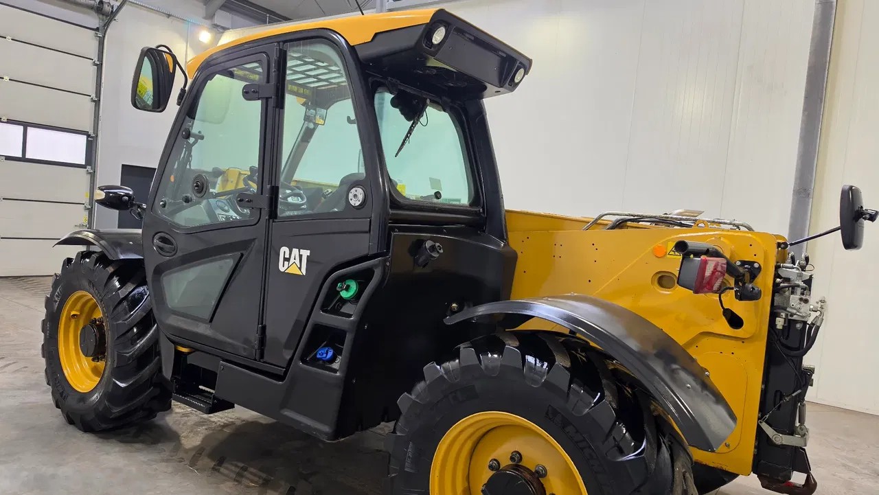 2018 Caterpillar TH, 4.500 mth, Import Auf Lager in der EU — Foto 10 z 12