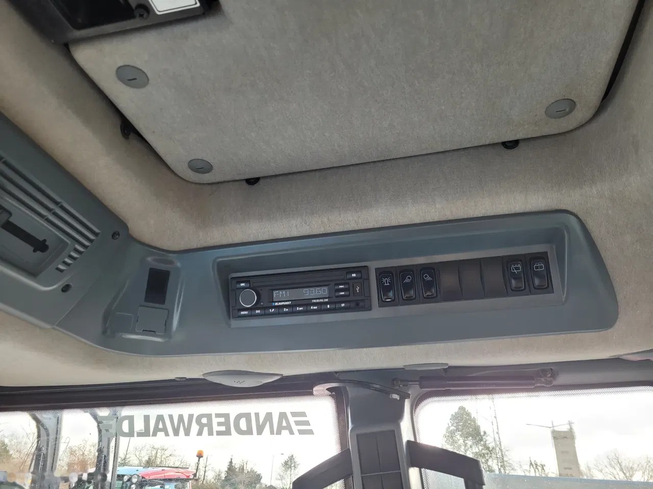 2014 Valtra N103.4, 3.500 mth, Import Auf Lager in der EU — Foto 16 z 18