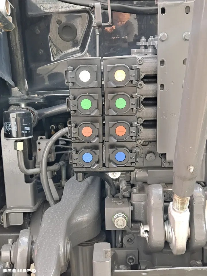 2018 Valtra N114, 3.560 mth, Import Auf Lager in der EU — Foto 12 z 24