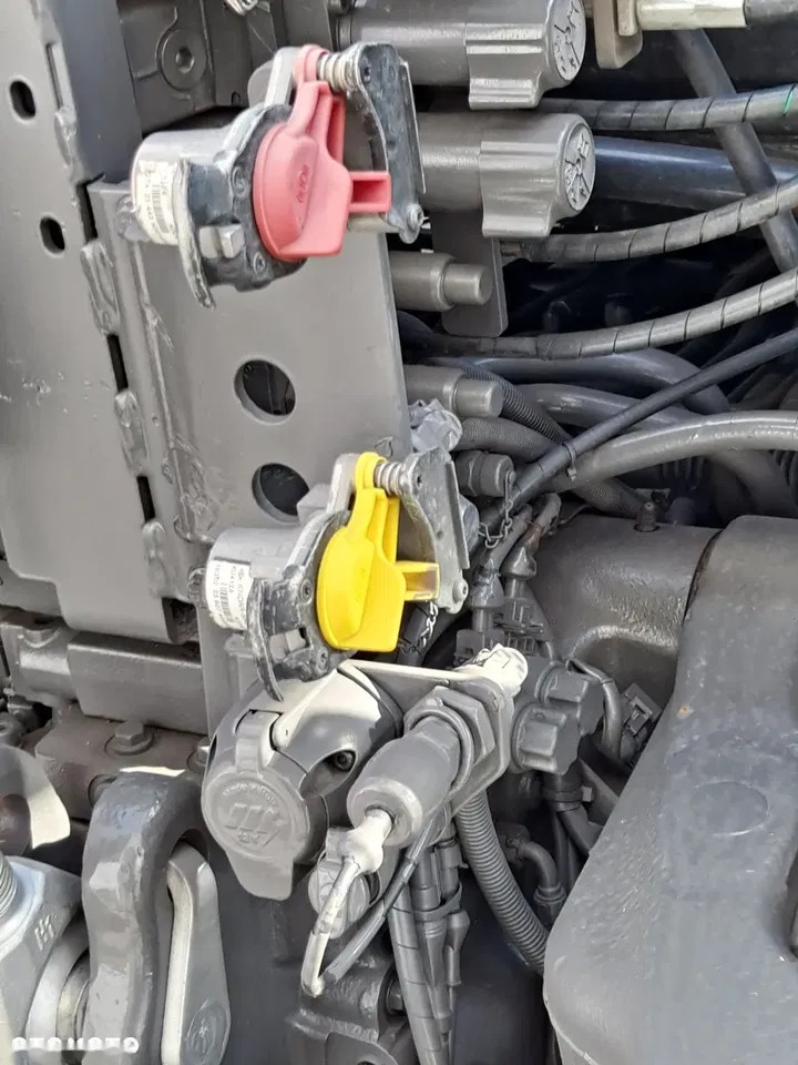 2018 Valtra N114, 3.560 mth, Import Auf Lager in der EU — Foto 14 z 24