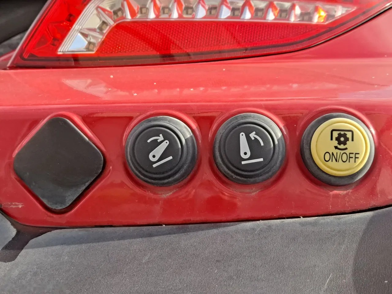 2018 Valtra N114, 3.560 mth, Import Auf Lager in der EU — Foto 15 z 24