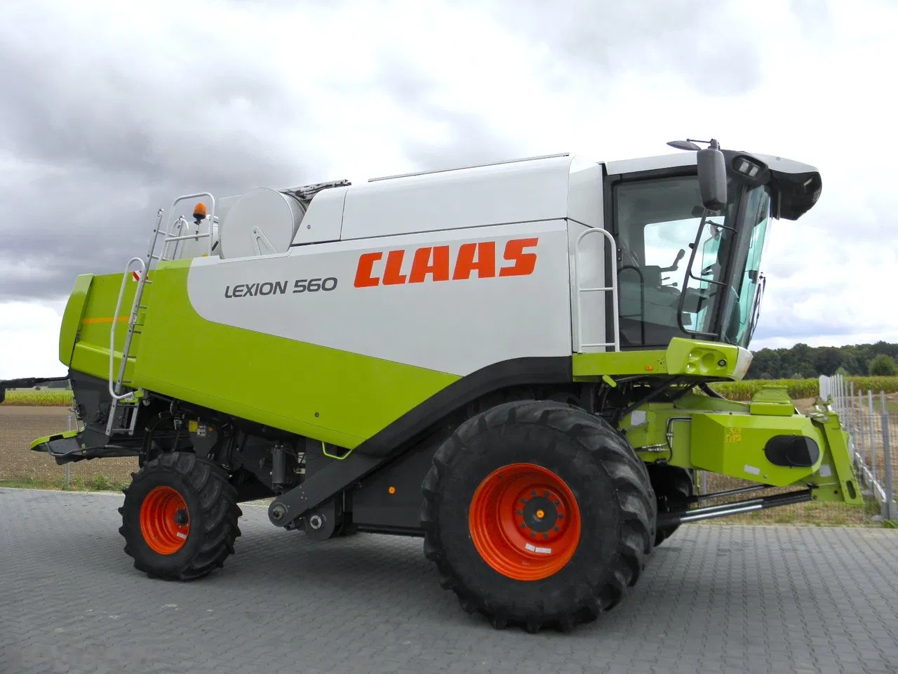 2005 Claas LEXION, 3.400 mth, Import Auf Lager in der EU — Foto 1