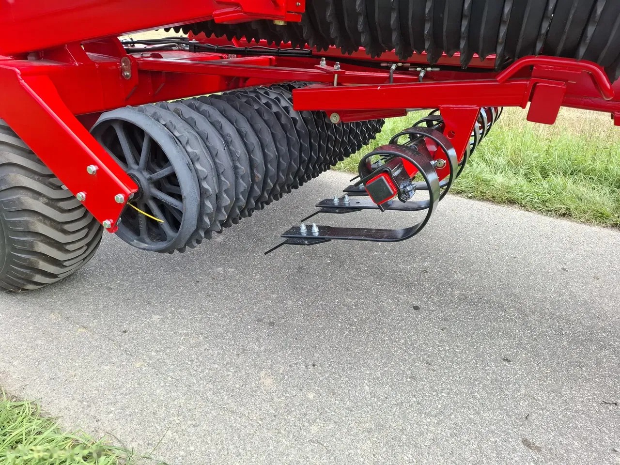 2025 He-Va Tip-Roller 6,3, Import Auf Lager in der EU — Foto 8 z 13