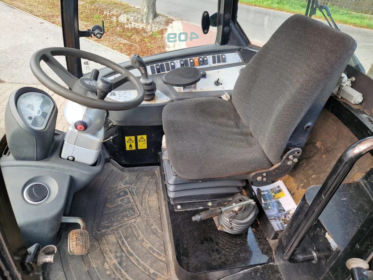 2010 JCB 409, Import Auf Lager in der EU — Foto 10 z 15